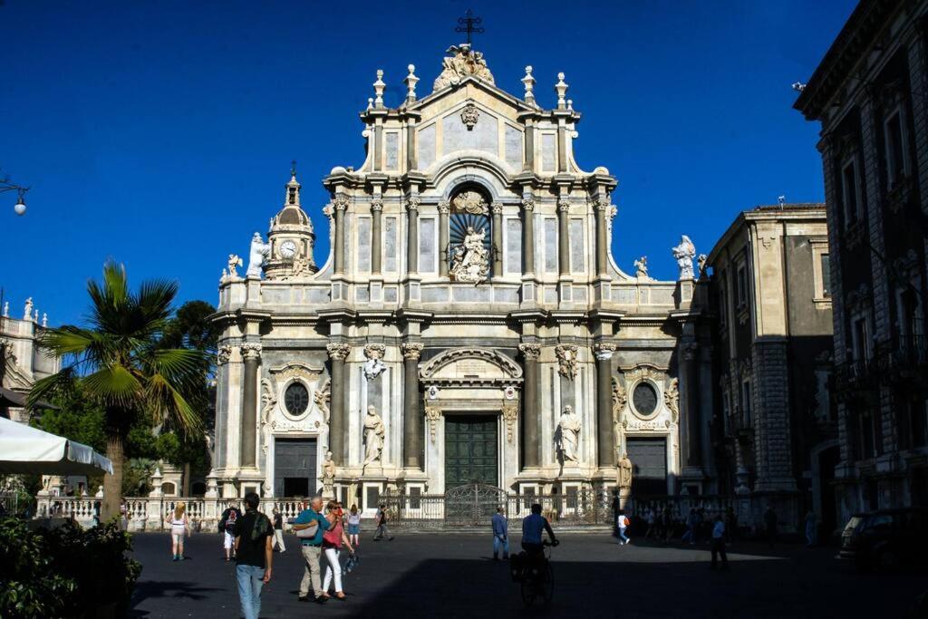 Palazzo Vitrano - Tourist Apartment Catania Exterior photo