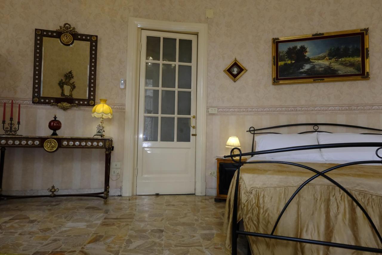 Palazzo Vitrano - Tourist Apartment Catania Exterior photo