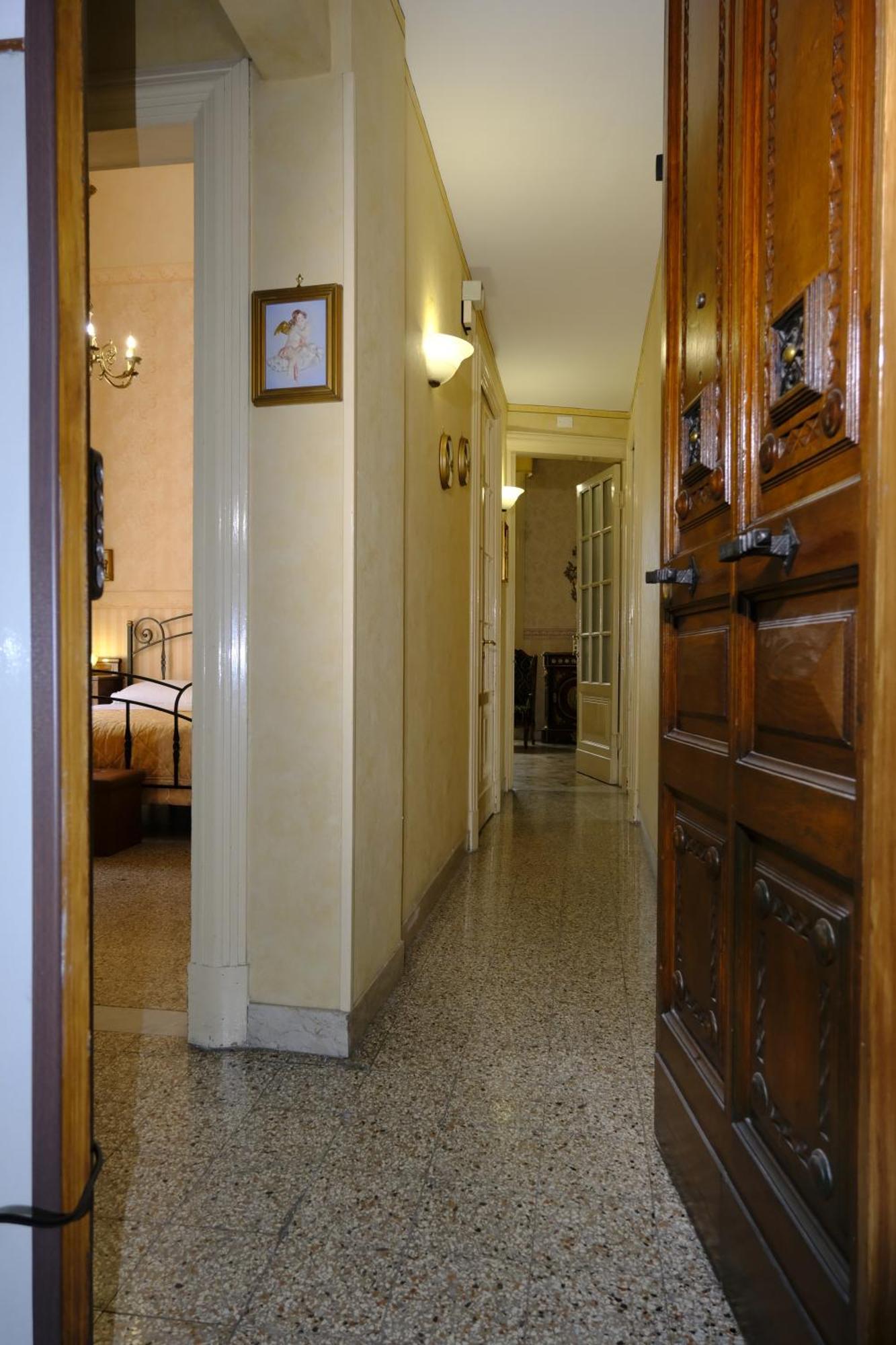 Palazzo Vitrano - Tourist Apartment Catania Exterior photo